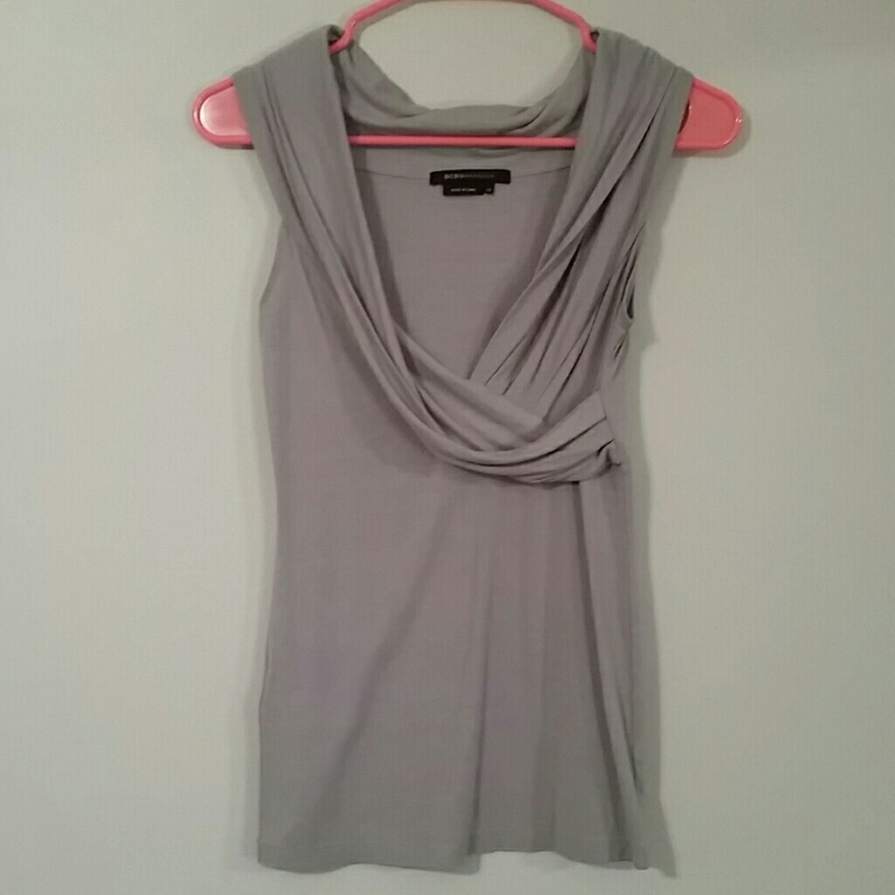 BCBGMAXAZRIA Top